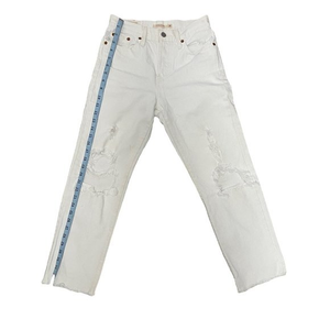 Levis Wedgie Straight White Distressed‎ Jean Size 26